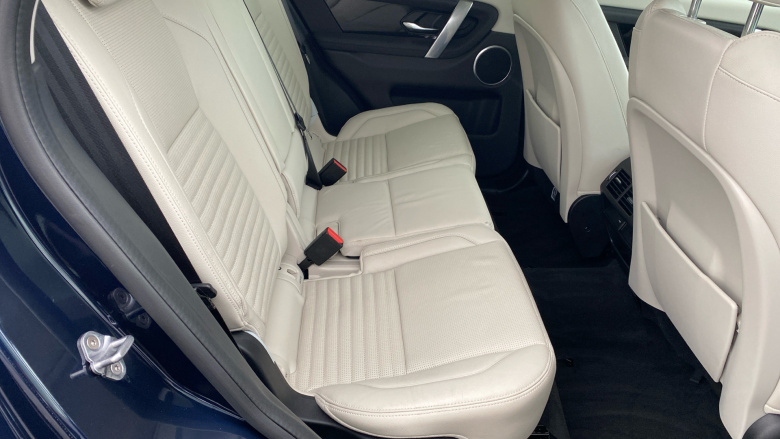 Land Rover Discovery Sport 2.0 P250 SE 5dr Auto Petrol Station Wagon